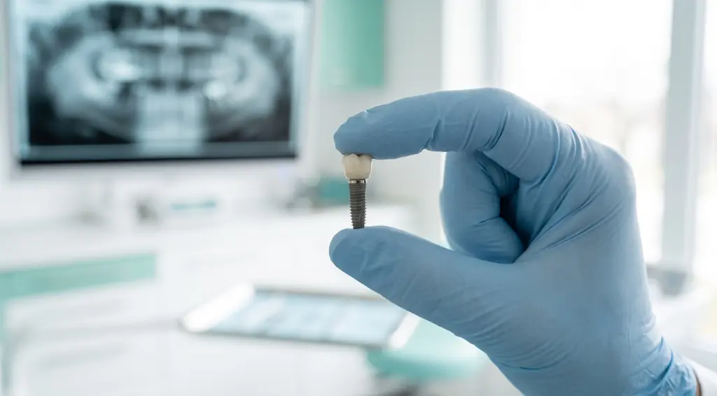 implante dentário dói